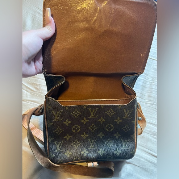 Louis Vuitton 🫶🏽 Cartouchiere Crossbody - Picture 2 of 11